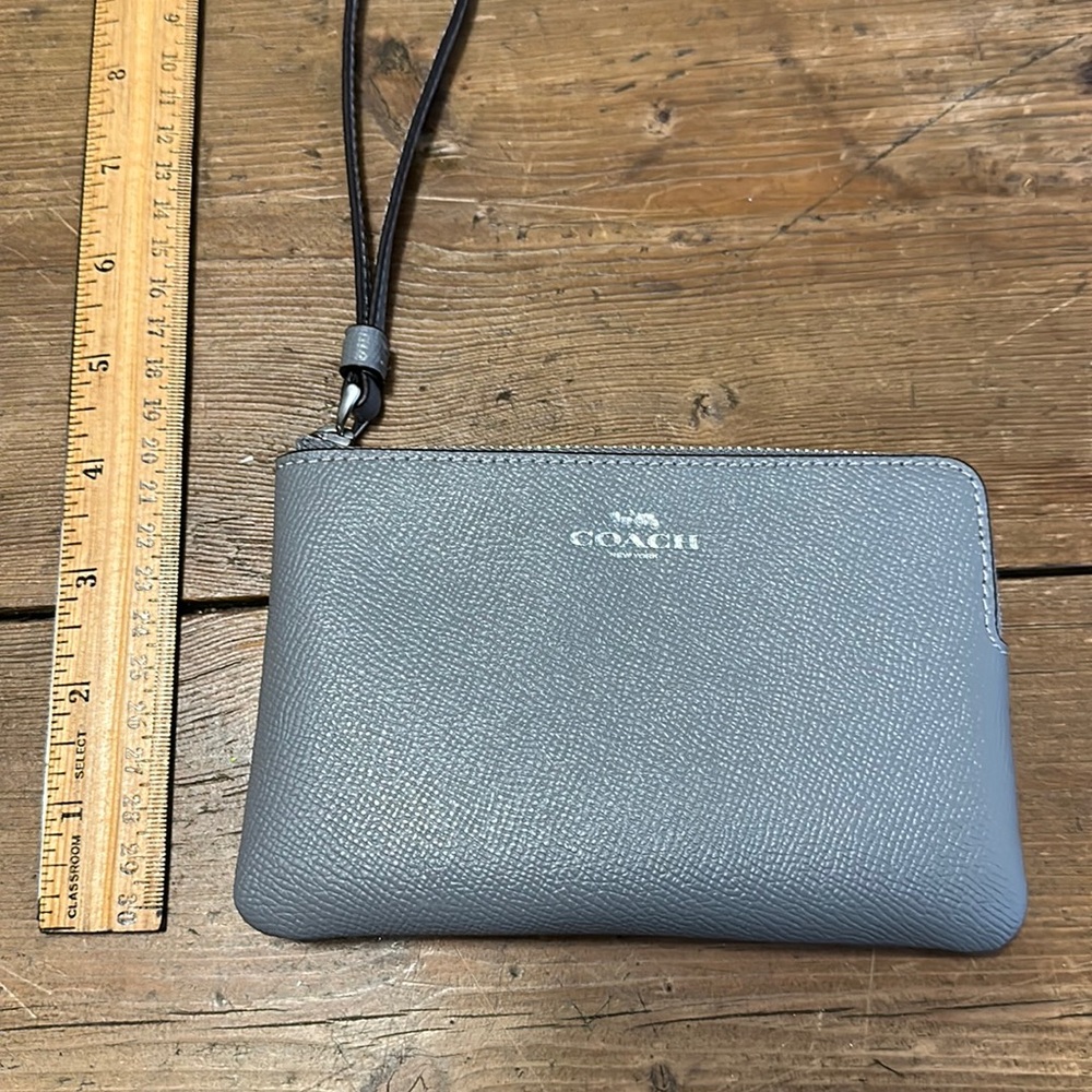 NWT Coach Wristlet